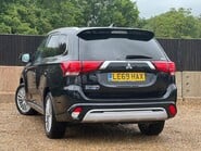 Mitsubishi Outlander PHEV DYNAMIC 2