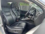 Mitsubishi Shogun Sport DI-D 3 16