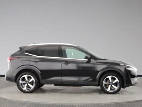 Nissan Qashqai DIG-T N-CONNECTA DCT MHEV 4