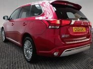 Mitsubishi Outlander PHEV DYNAMIC 2