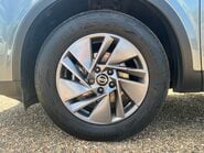 Nissan Qashqai DIG-T ACENTA PREMIUM DCT MHEV 4