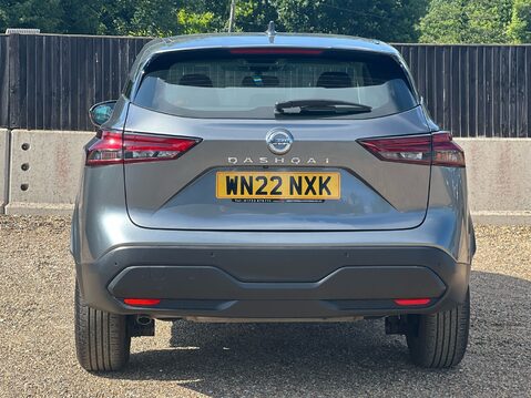 Nissan Qashqai DIG-T ACENTA PREMIUM DCT MHEV 8