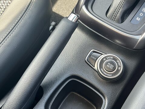 Suzuki S-Cross ULTRA ALLGRIP 28