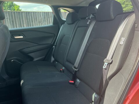 Nissan Qashqai DIG-T ACENTA PREMIUM MHEV 9