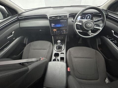 Hyundai TUCSON T-GDI SE CONNECT 3