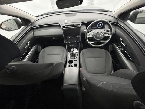 Hyundai TUCSON T-GDI SE CONNECT 3