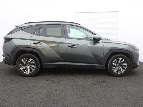 Hyundai TUCSON T-GDI SE CONNECT 4