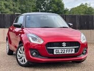 Suzuki Swift SZ-T DUALJET MHEV 1