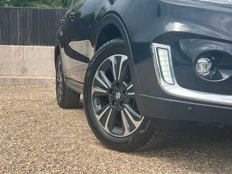 Suzuki Vitara SZ5 ALLGRIP MHEV 13