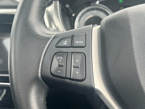 Suzuki Vitara SZ5 ALLGRIP MHEV 26