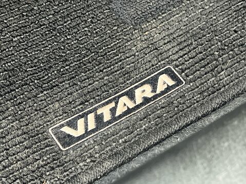 Suzuki Vitara SZ5 ALLGRIP MHEV 33
