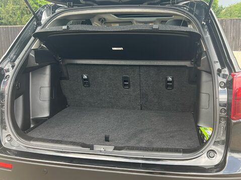 Suzuki Vitara SZ5 ALLGRIP MHEV 36