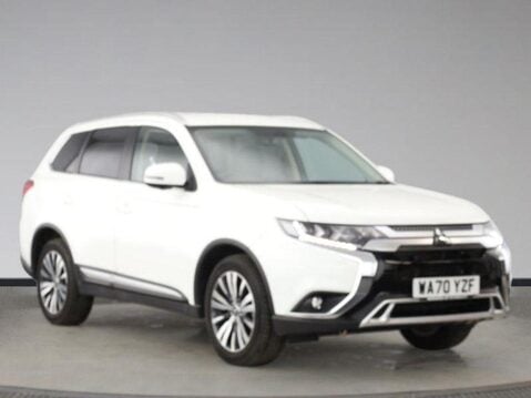 Mitsubishi Outlander EXCEED 1