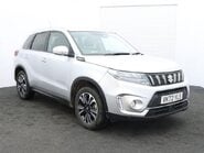 Suzuki Vitara SZ5 MHEV 1