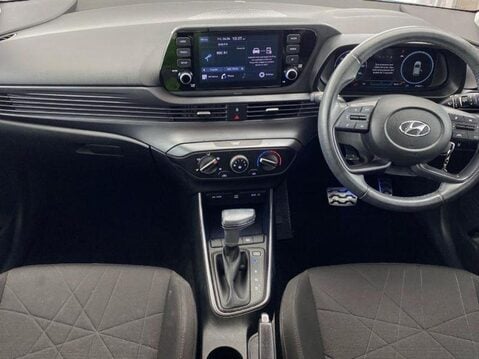 Hyundai BAYON T-GDI SE CONNECT DCT MHEV 3