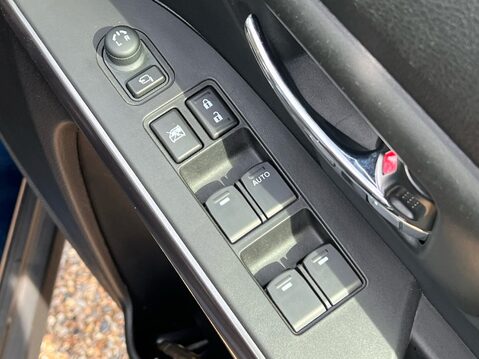 Suzuki S-Cross ULTRA BOOSTERJET ALLGRIP MHEV 33