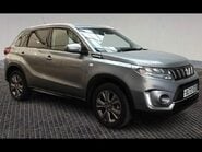 Suzuki Vitara SZ-T BOOSTERJET MHEV 1