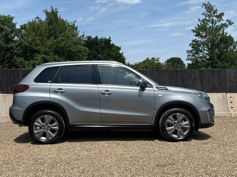 Suzuki Vitara SZ-T BOOSTERJET MHEV 5