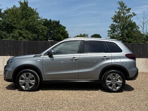 Suzuki Vitara SZ-T BOOSTERJET MHEV 6