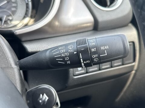 Suzuki Vitara SZ-T BOOSTERJET MHEV 25