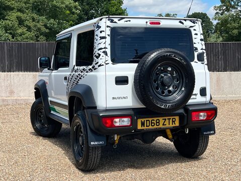 Suzuki Jimny SZ4 2