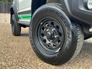 Suzuki Jimny SZ4 13