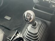 Suzuki Jimny SZ4 21