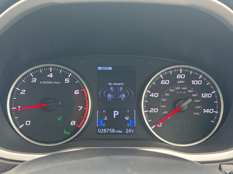 Mitsubishi Eclipse Cross EXCEED 11