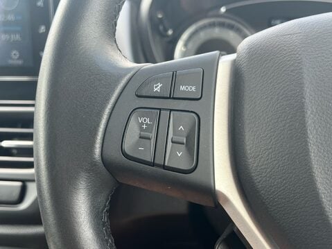 Suzuki S-Cross MOTION BOOSTERJET MHEV 29