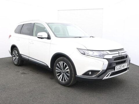 Mitsubishi Outlander EXCEED 1