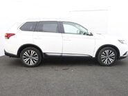 Mitsubishi Outlander EXCEED 4