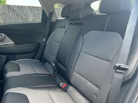Kia Niro 2 9