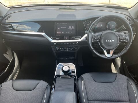Kia Niro 2 10