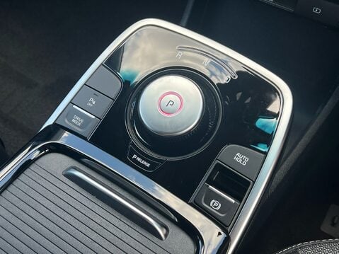 Kia Niro 2 25
