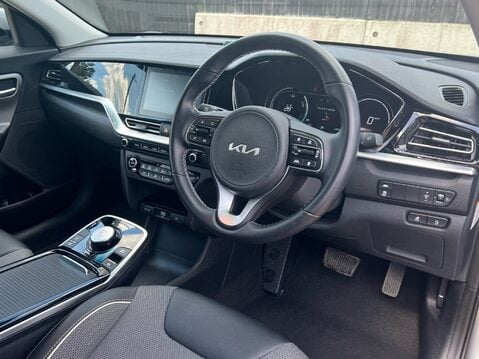 Kia Niro 2 32