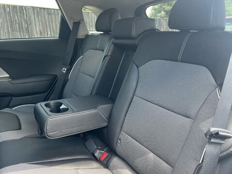 Kia Niro 2 35