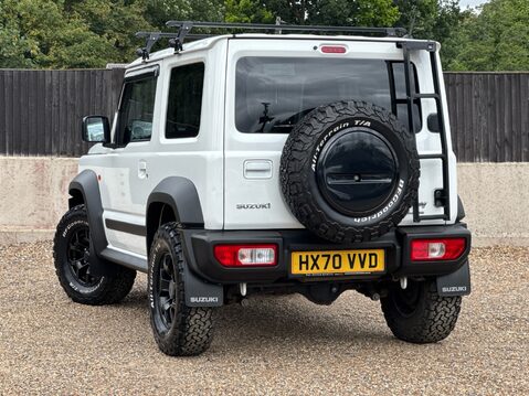 Suzuki Jimny SZ5 2