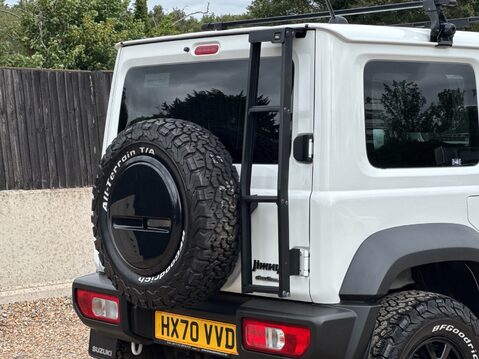 Suzuki Jimny SZ5 17
