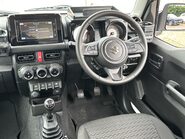 Suzuki Jimny SZ5 27
