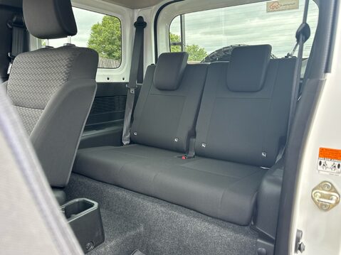 Suzuki Jimny SZ5 9