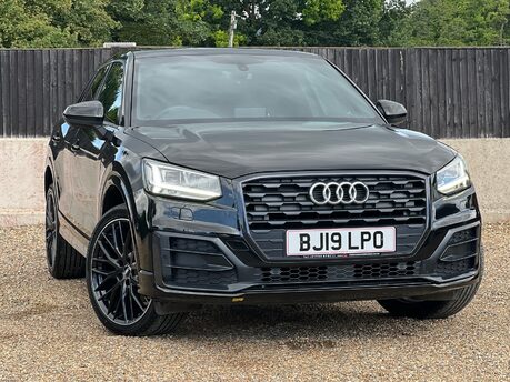 Audi Q2 TDI BLACK EDITION