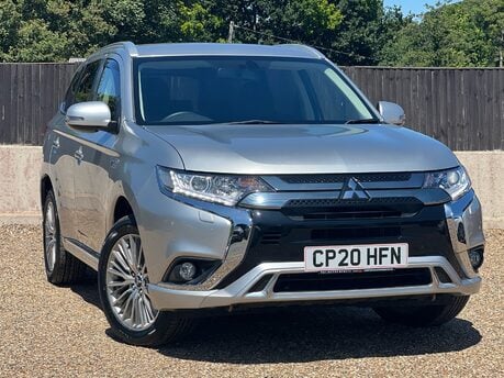 Mitsubishi Outlander PHEV DESIGN