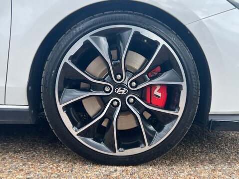 Hyundai i30 N PERFORMANCE 4