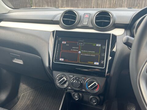 Suzuki Swift SZ-L DUALJET MHEV 12