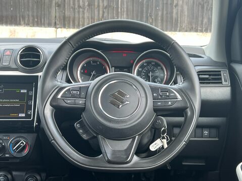 Suzuki Swift SZ-L DUALJET MHEV 33
