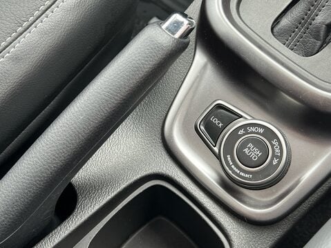 Suzuki Vitara SZ5 ALLGRIP 28