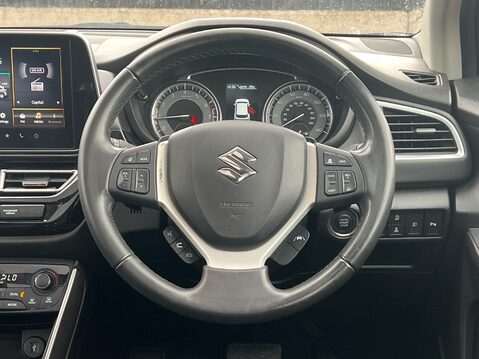 Suzuki S-Cross ULTRA BOOSTERJET ALLGRIP MHEV 33