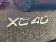 Volvo XC40 B4 INSCRIPTION PRO MHEV 36