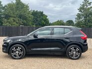 Volvo XC40 B4 INSCRIPTION PRO MHEV 6