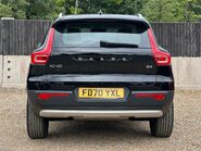 Volvo XC40 B4 INSCRIPTION PRO MHEV 8